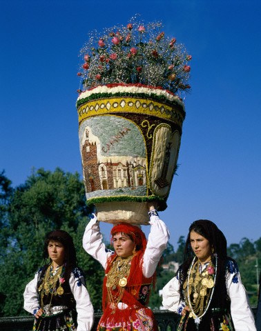 Участницы Фестиваля Роз в Лиме